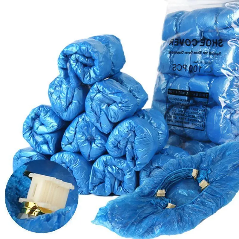Couvre-chaussures jetables T-Buckle, fabriqués en CPE de haute qualité. Ces couvre-chaussures peuvent être utilisés manuellement ou comme recharges pour les distributeurs automatiques.