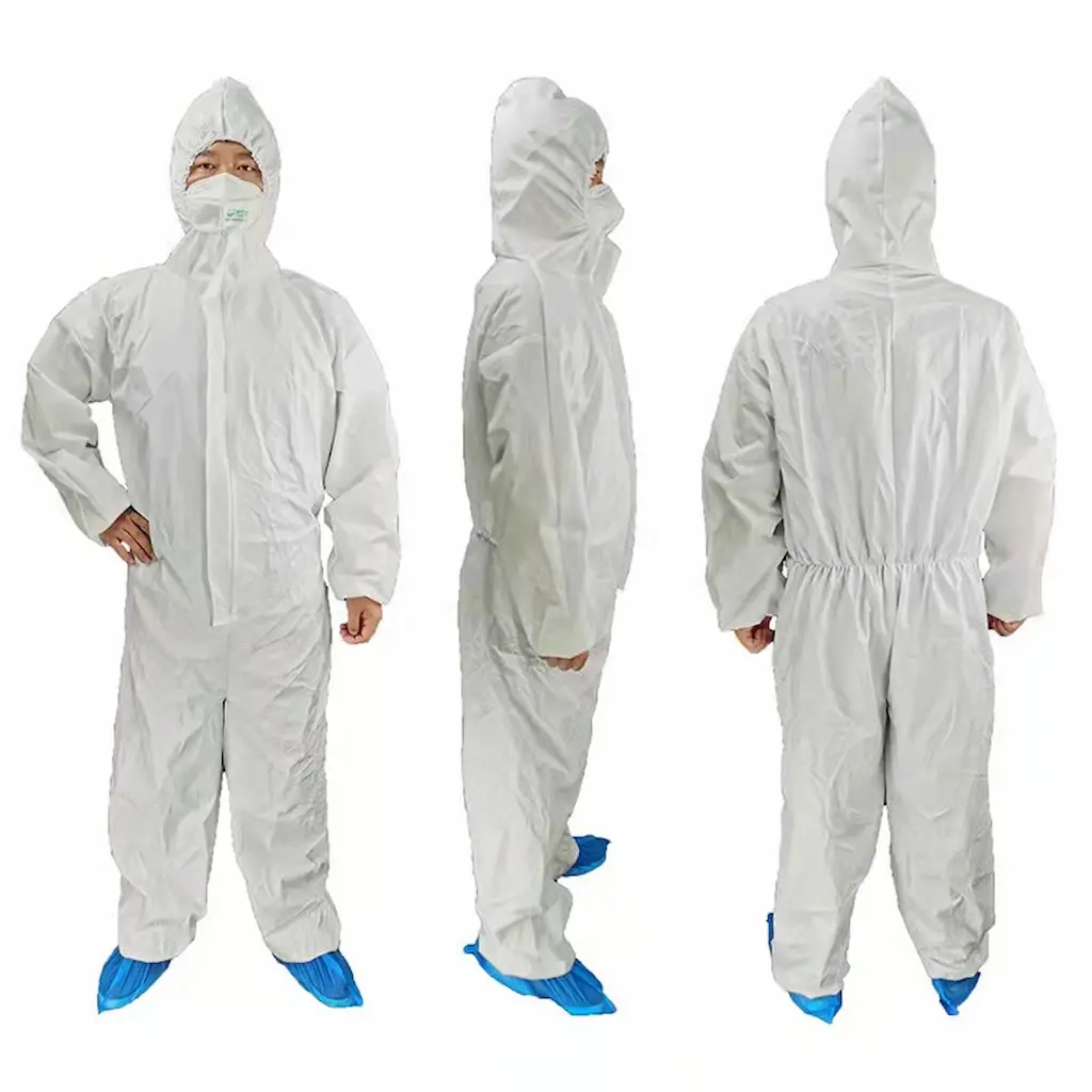 Combinaison jetable type 5B/6B – Polypropylène laminé avec film microporeux, respirant et imperméable, sans latex, pour une protection contre les particules sèches et les éclaboussures limitées de produits chimiques.
